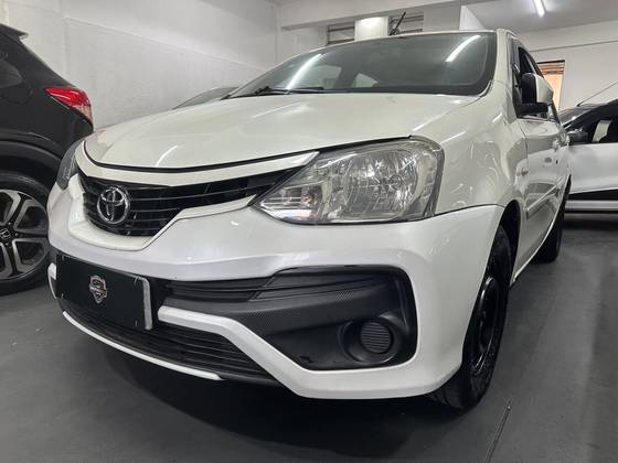TOYOTA ETIOS 1.5 XS SEDAN 16V FLEX 4P MANUAL